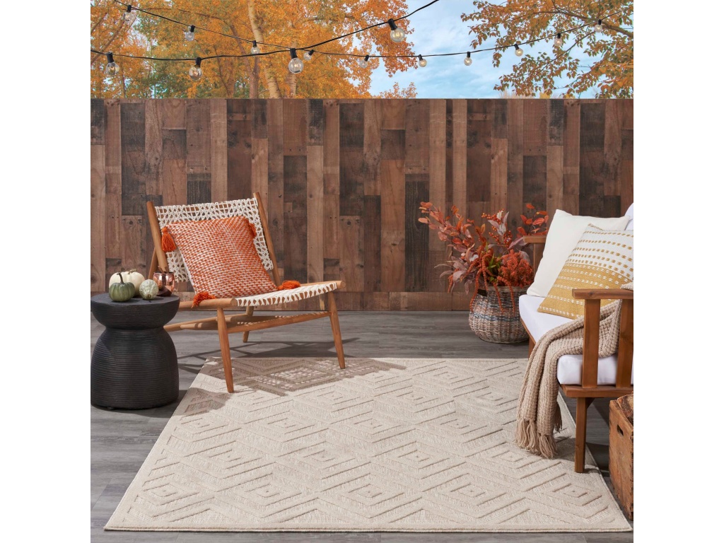 Versatile NRV01 Cream Area Rug